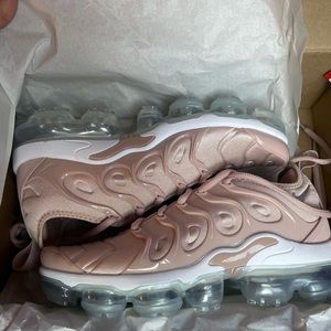 Brand new Nike vapor max plus
